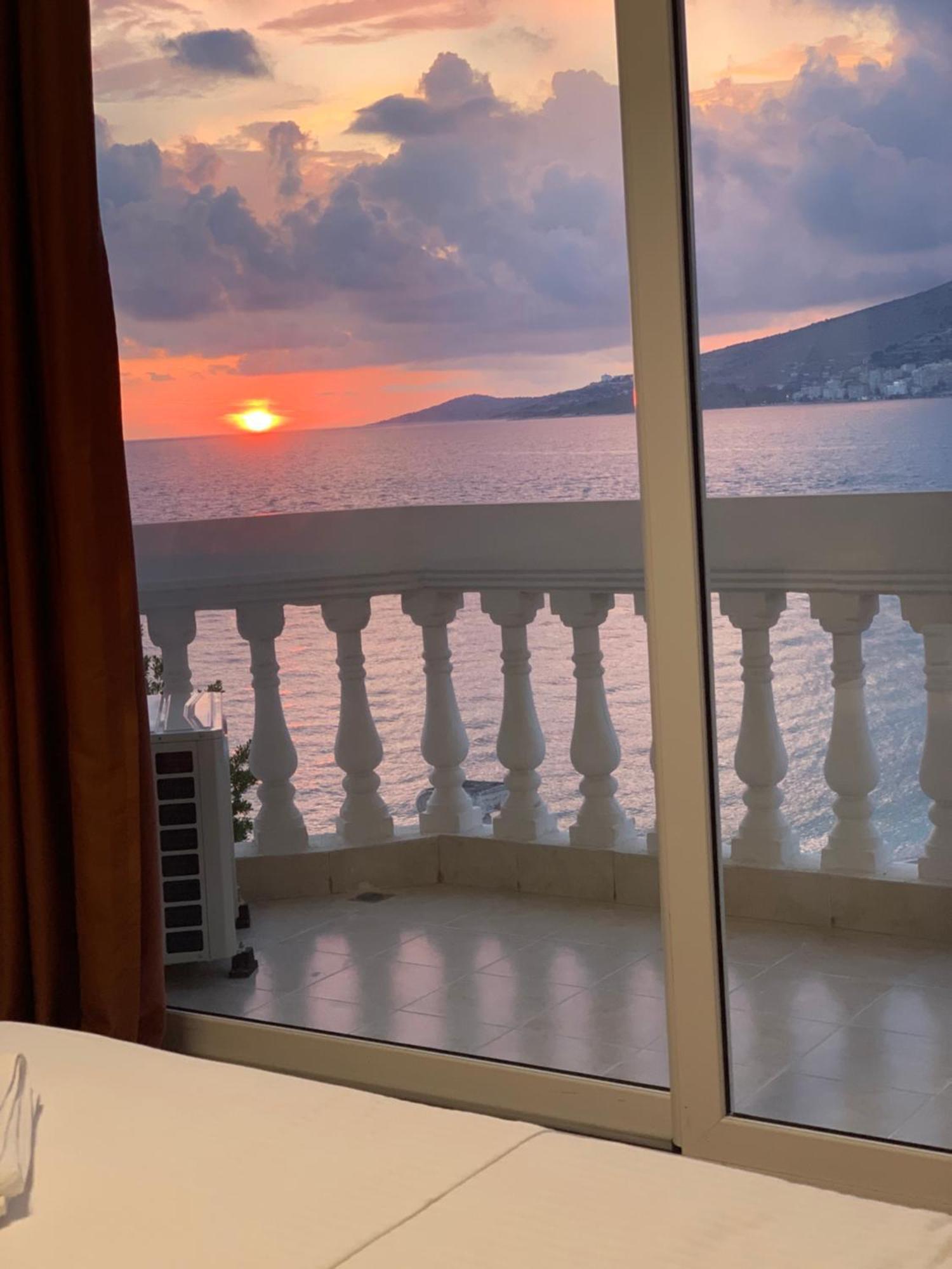 Hotel Dodona Sarande Ngoại thất bức ảnh