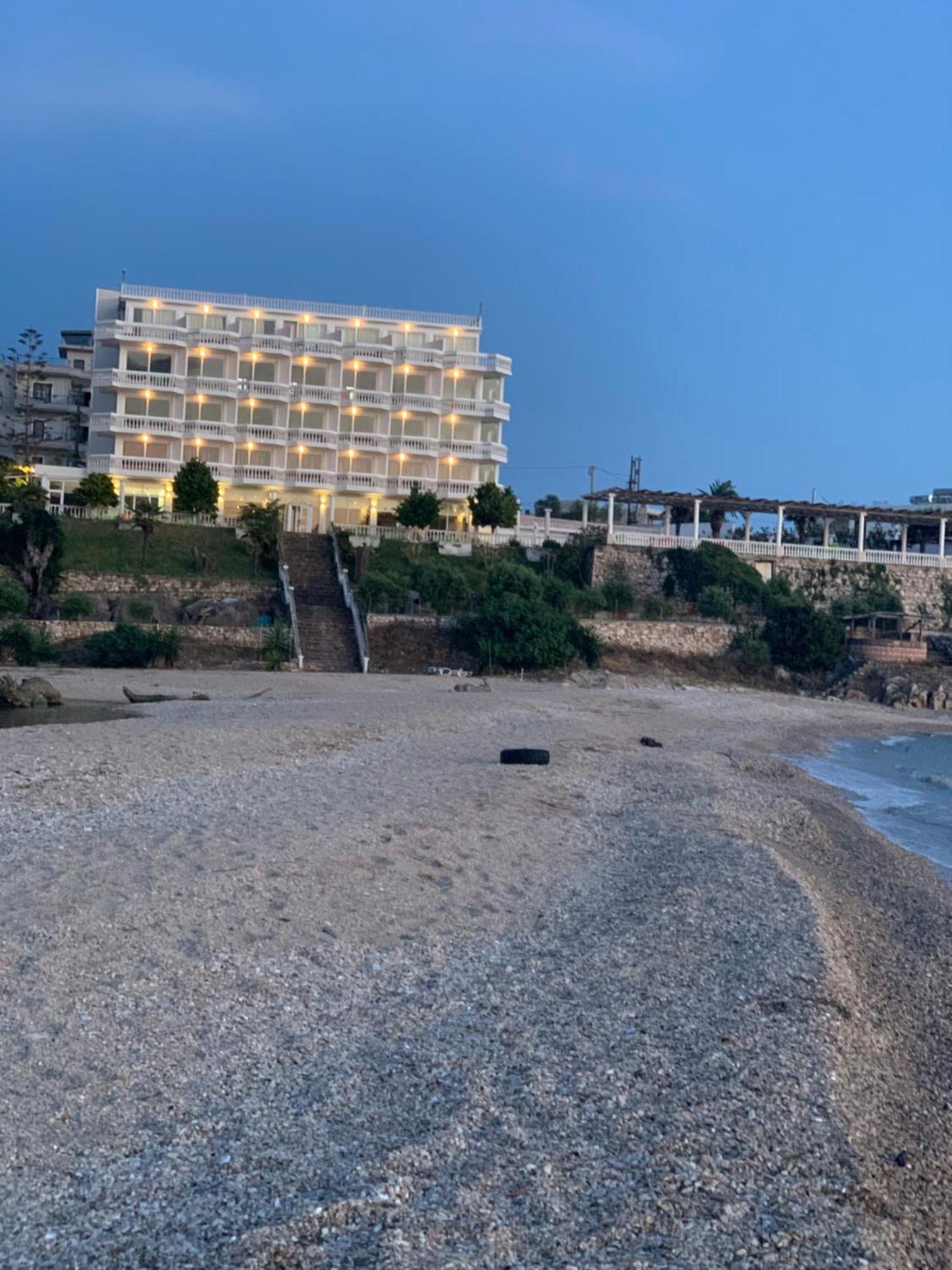Hotel Dodona Sarande Ngoại thất bức ảnh