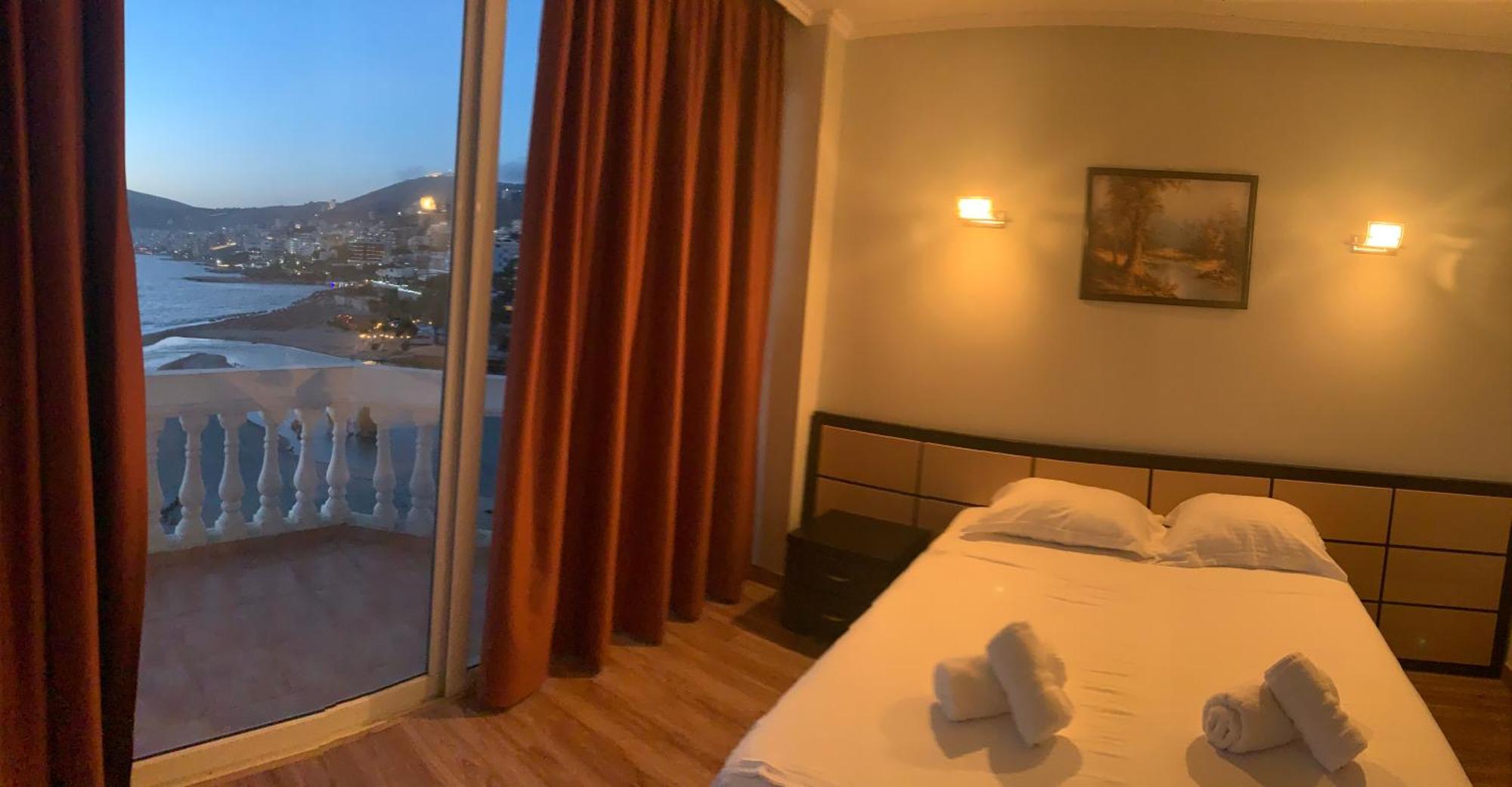 Hotel Dodona Sarande Ngoại thất bức ảnh
