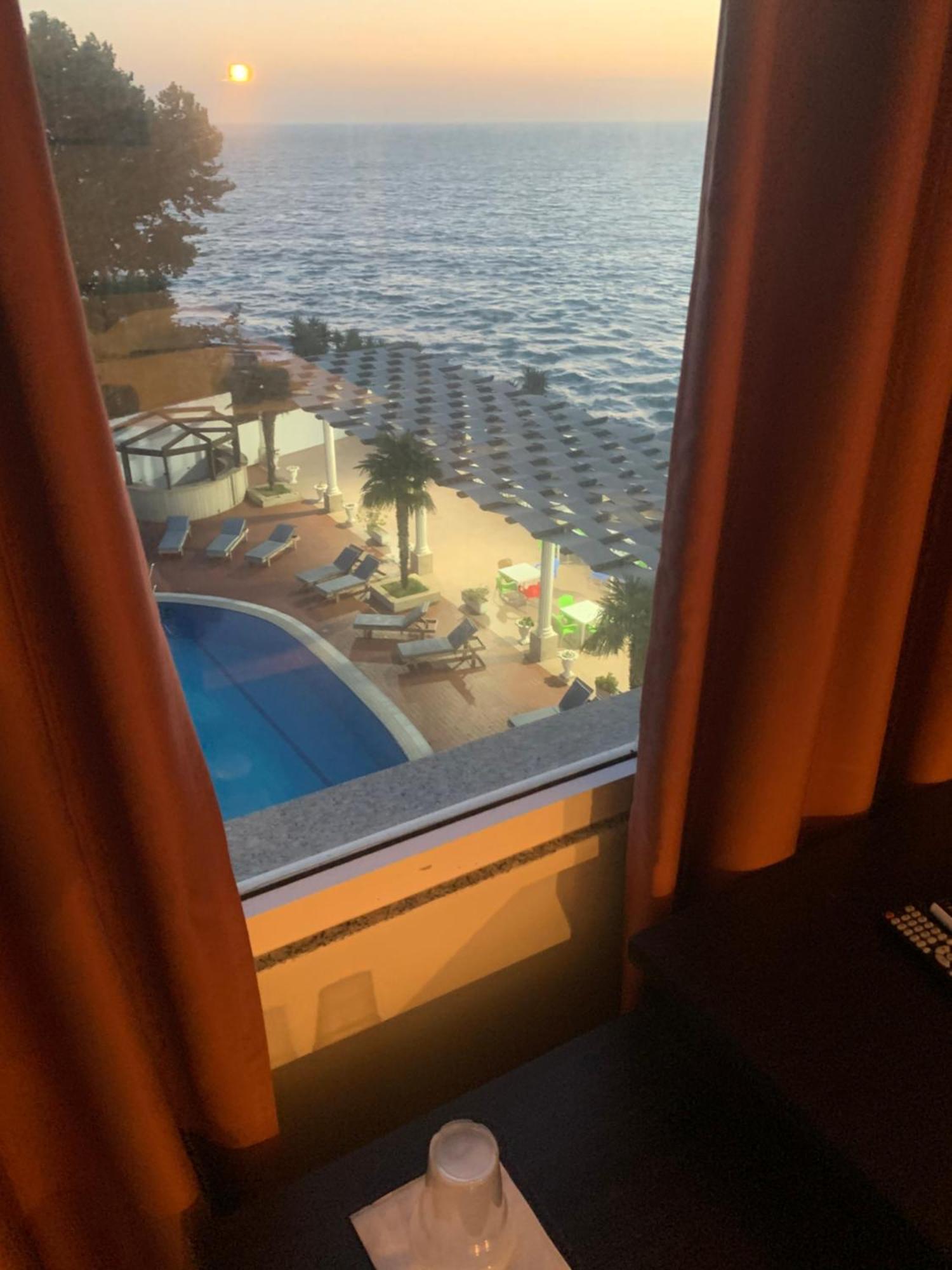 Hotel Dodona Sarande Ngoại thất bức ảnh